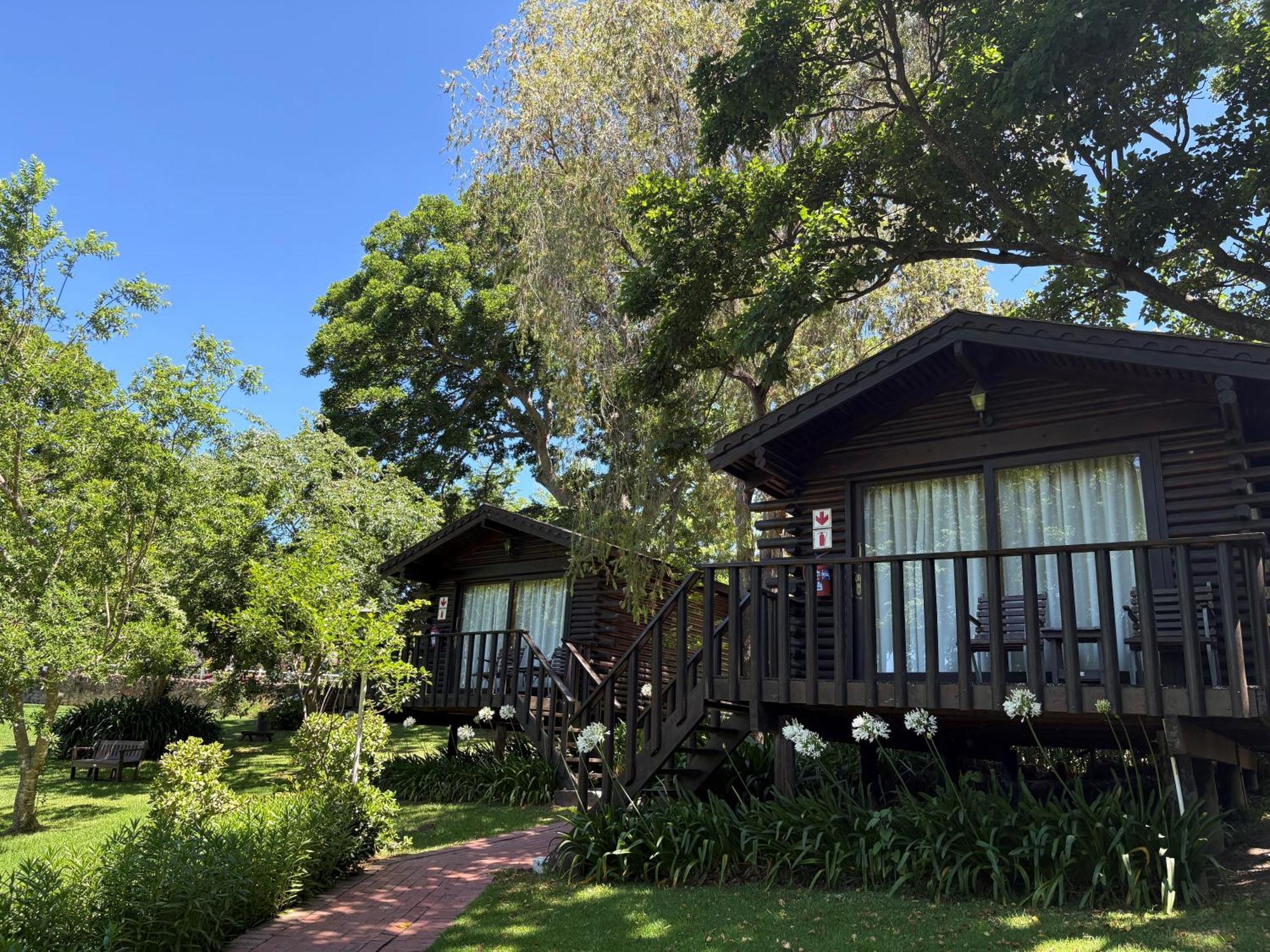 Ruiterbos Eight Bells Mountain Inn מראה חיצוני תמונה