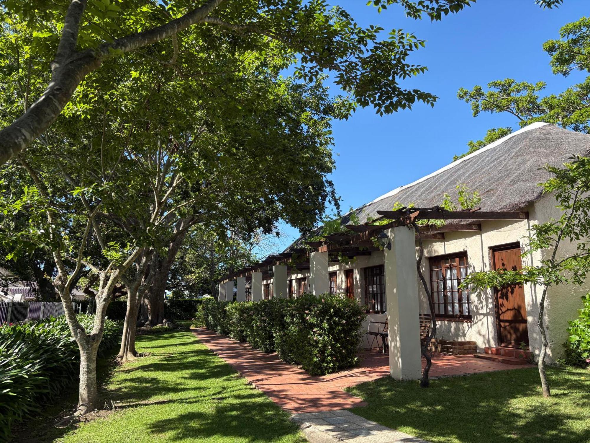 Ruiterbos Eight Bells Mountain Inn מראה חיצוני תמונה