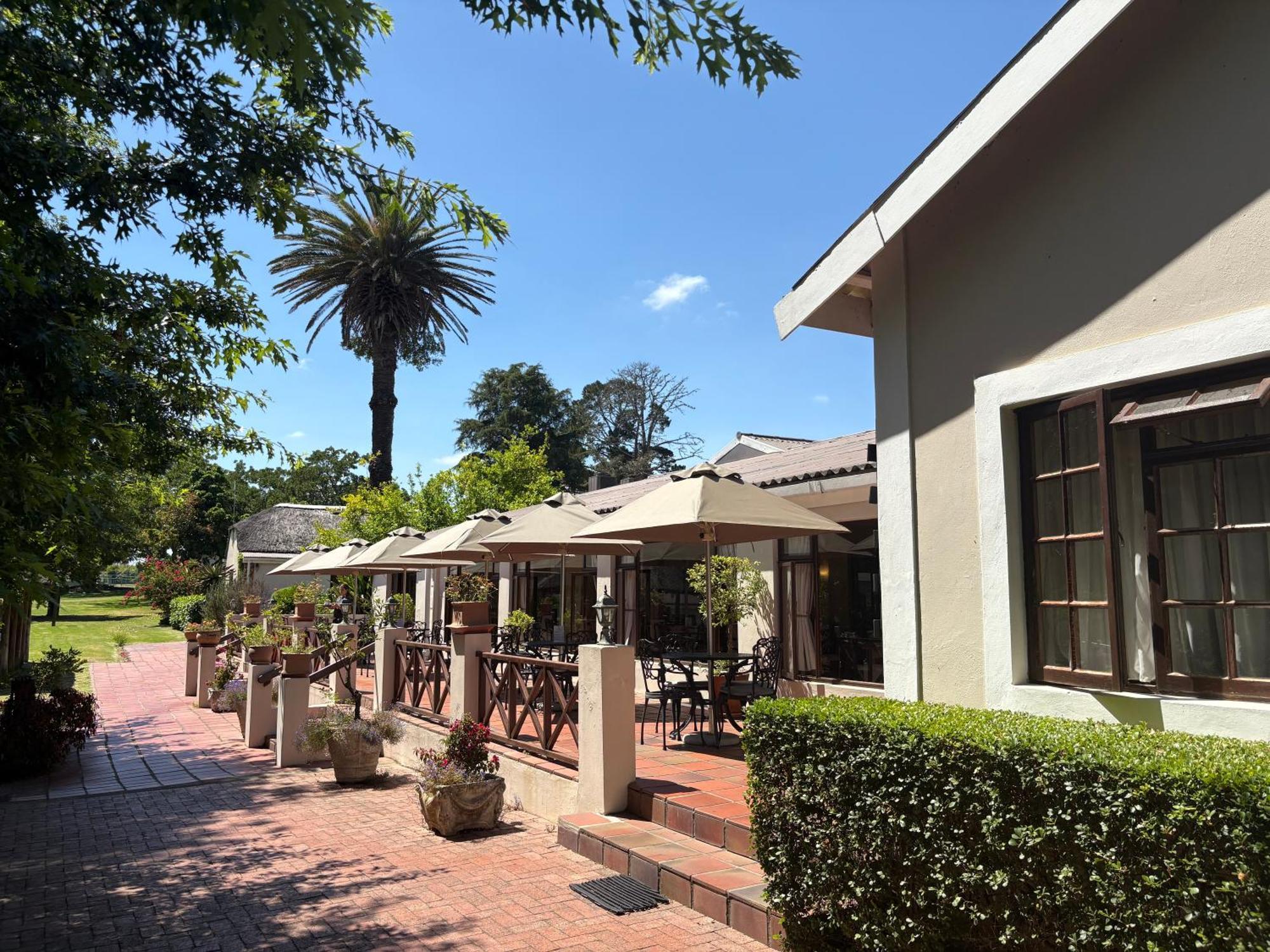 Ruiterbos Eight Bells Mountain Inn מראה חיצוני תמונה